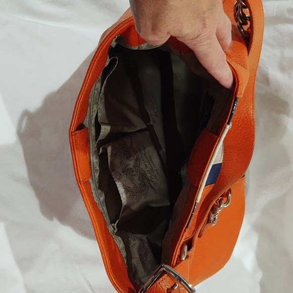 My Flat in London Shoulderbag - Picture 7 of 10